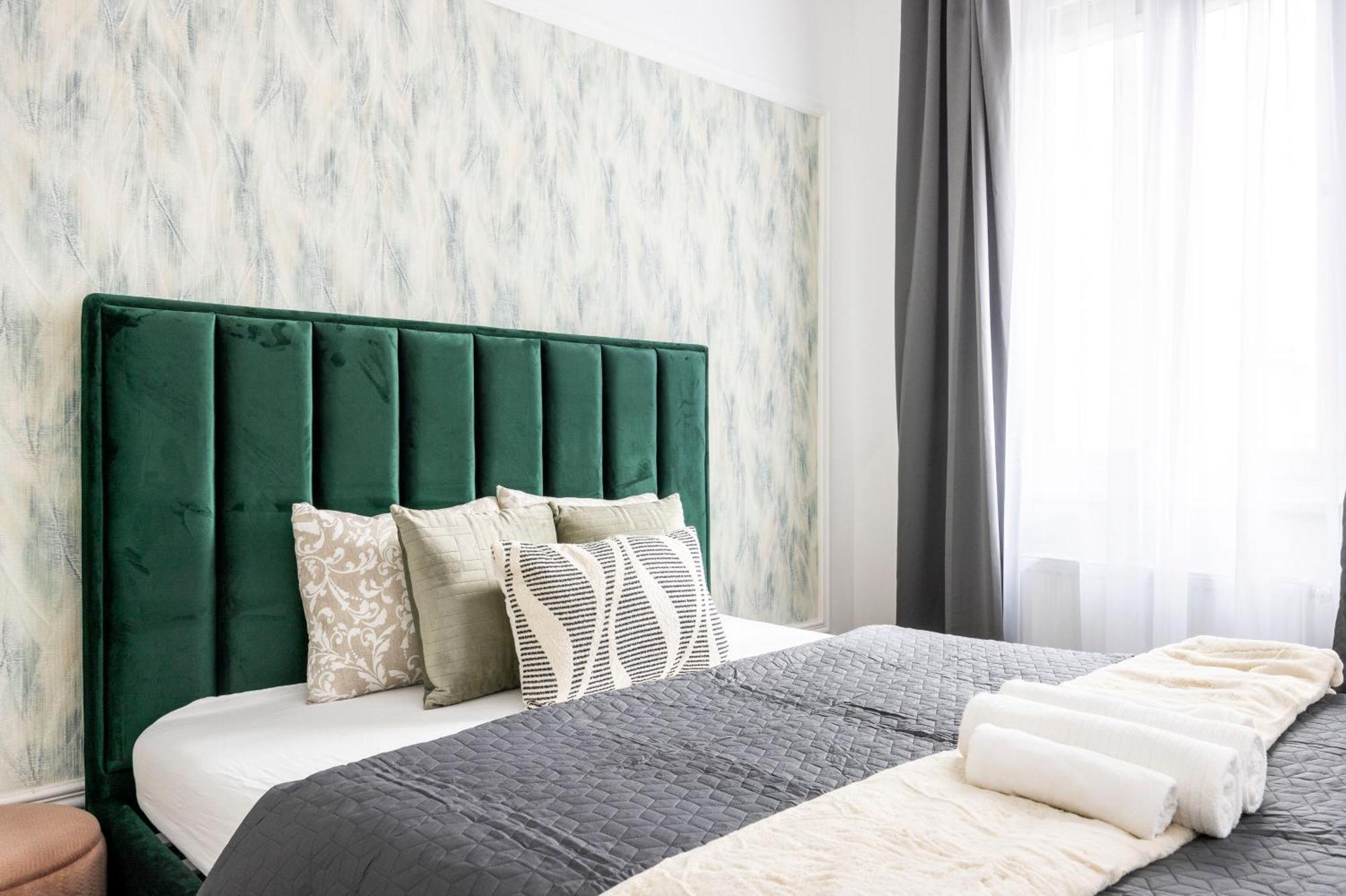 Luxy Central Spacious & Cozy Residence With Balcony Budapest Esterno foto
